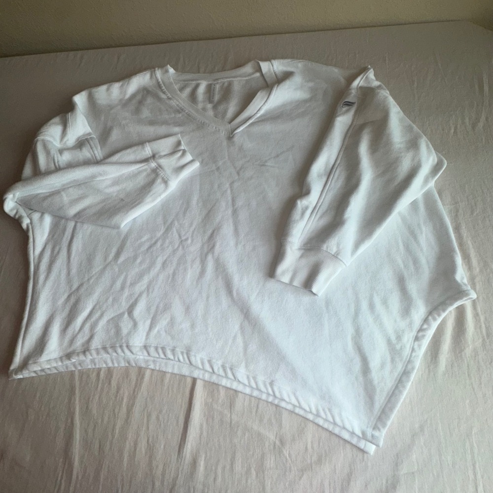 Fabletics White Asymmetrical V-Neck Fleece Sweatshirt Plus Size 3X Pullover Yoga